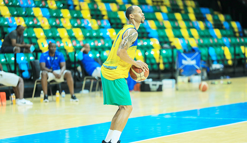US-based Kenneth Gasana  during a recent training session at Kigali Arena. / Photo: Dan Nsengiyumva.