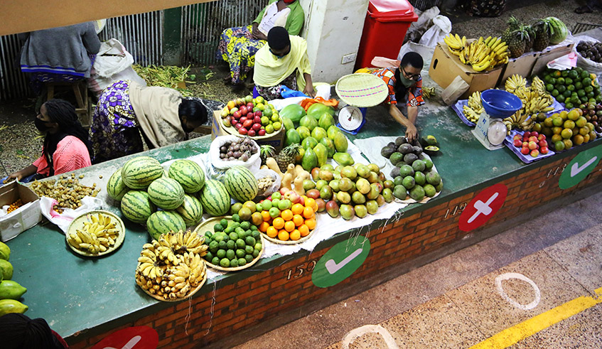 Fruits vendors at Nyarugenge modern market in Kigali. / Photo: Craish Bahizi.
