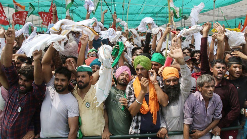 Thousands of farmers and their supporters joined the protest on Sunday. |Getty Images
