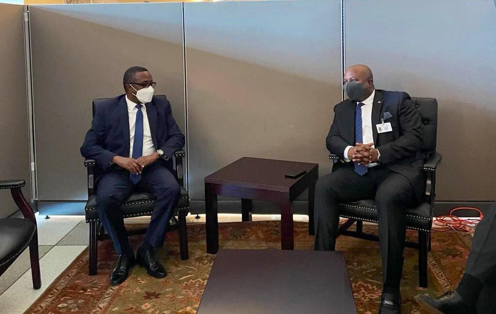 Dr Biruta and Amb Shingiro (right) during their bilateral talks on the sidelines of the United Nations General Assembly in New York on Wednesday. 