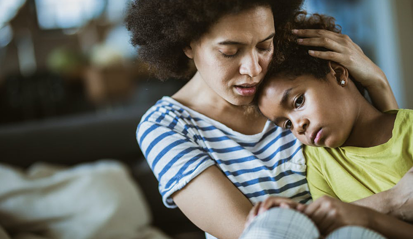 Kids often go through a phase when theyâ€™re â€œclingyâ€ and afraid of unfamiliar people and places. Photo/Net