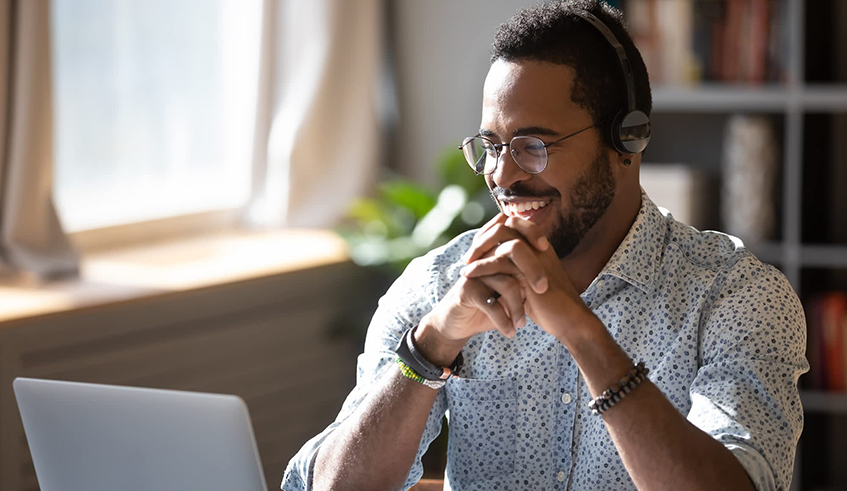 Employees can make use of online learning. / Net photo.