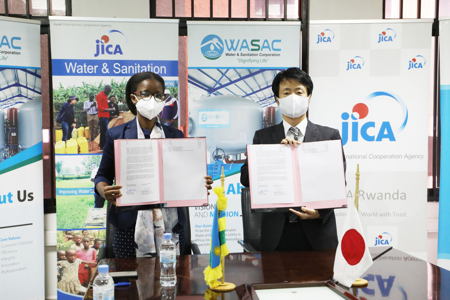 The Acting CEO of WASAC Gisele Umuhumuza and Nagase Tomonori, the Senior Representative of JICA after signing the MoU in Kigali on October 22. 