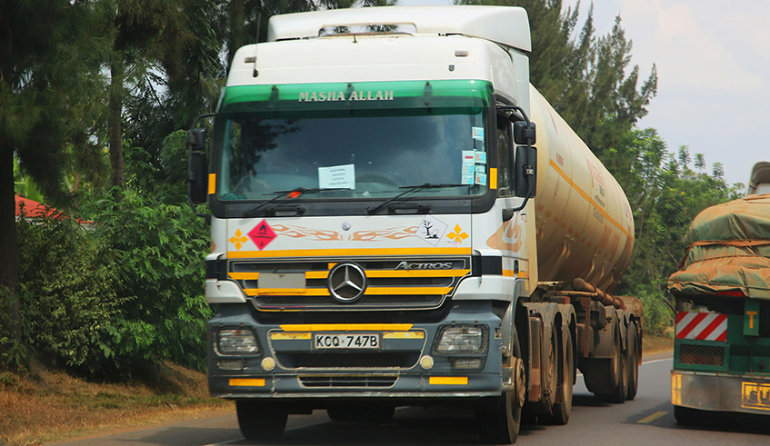 A cross-border truck transports fuel from Mombasa to Kigali. / Photo: Craish Bahizi.
