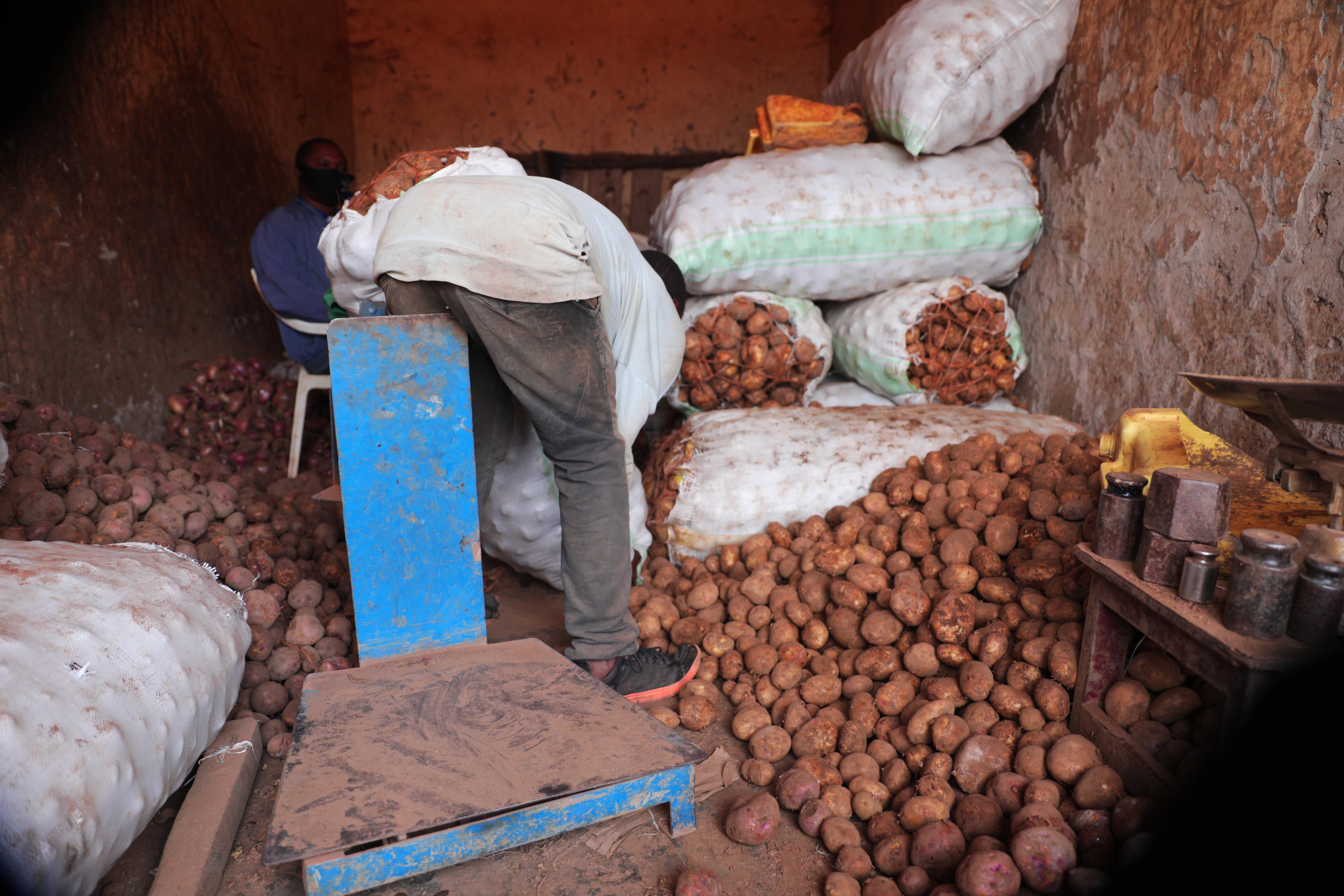 A mini shop for potatoes in Kigali. 