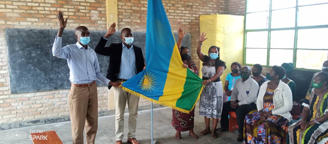 The newly elected leaders take oath during the election in Ruhango District. 