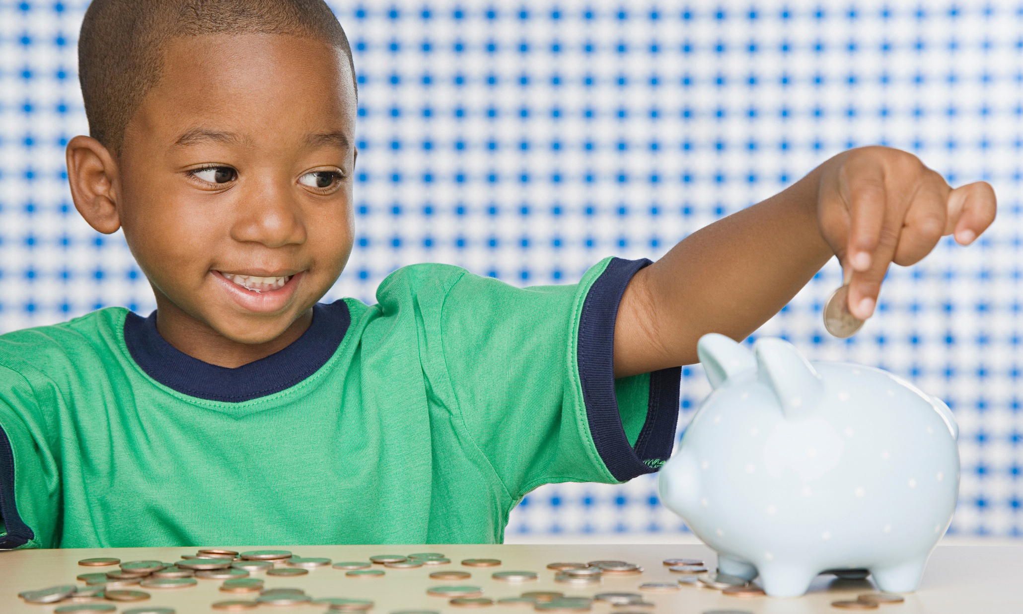 Saving money is one of the most important skills children have to learn early on. / Net photo.