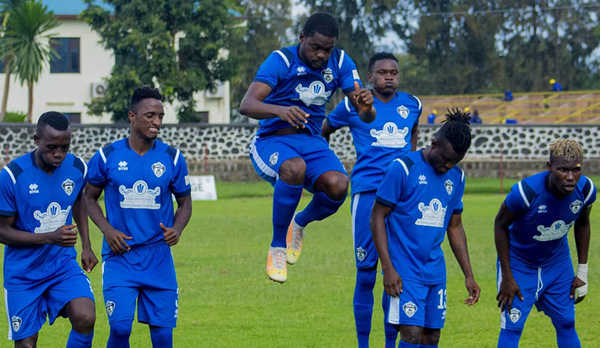 Gorilla FC players warm up before their match against Musanze FC recently. Gorilla has not won any league match since the start of the competition. / Photo: Courtesy.