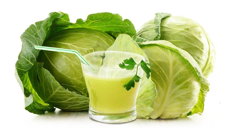 Cabbage juice is loaded with nutrients, such as vitamins C and K, pottasium, silicon and sulphur . Photo/ net.