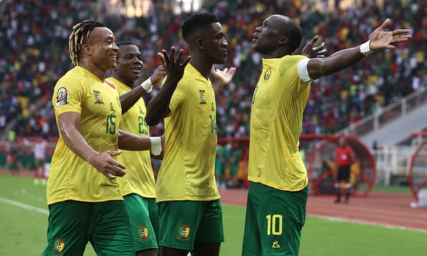 Cameroon captain Vincent Aboubakar (R) scored his fifth goal in the tournament against Cape Verde on Monday, January 17. 