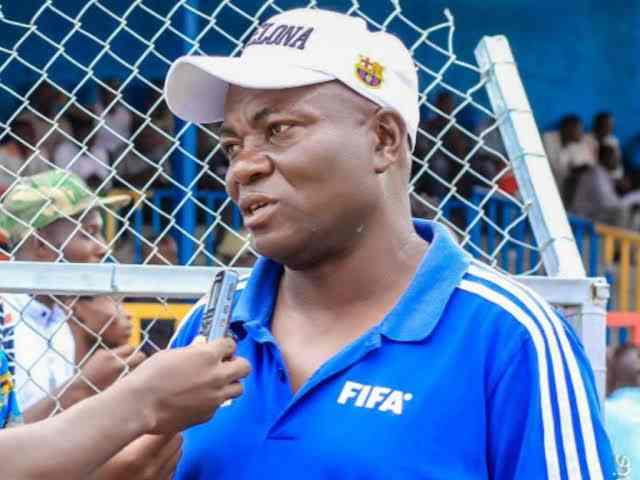 Etoile de lu2019est new head coach Addy Bukaraba. 