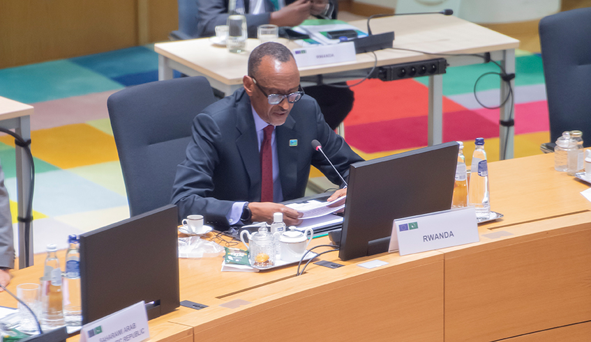 President Kagame addresses fellow leaders at the EU-AU Summit in Brussels, Belgium on Thursday, February 17, 2022. The Head of State called for a meaningful relationship that produces tangible results for peoples of the two continents. / Photo: Village Urugwiro.
