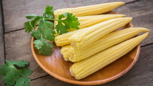Baby corn can be found in local food markets. Photo/Net