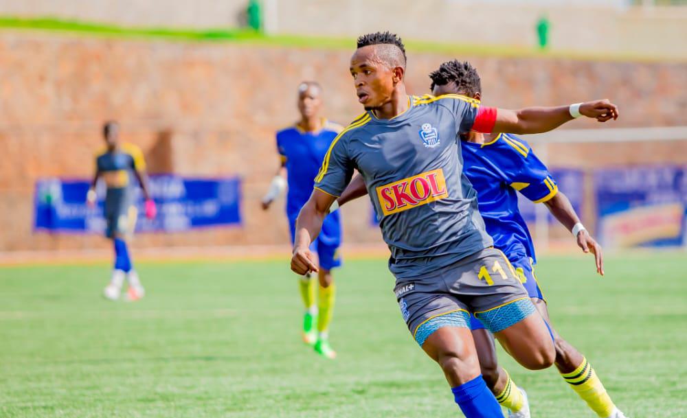 Rayon Sports' captain, Kevin Muhire (#11) in action during the draw against Etoile de l'est FC. (Courtesy)