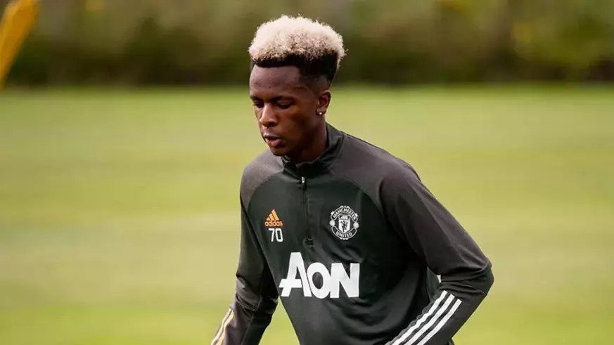 Rwandan teenager Noam Emeran set up a goal for the Under-23 side of Manchester United as they defeated Everton on Sunday. 