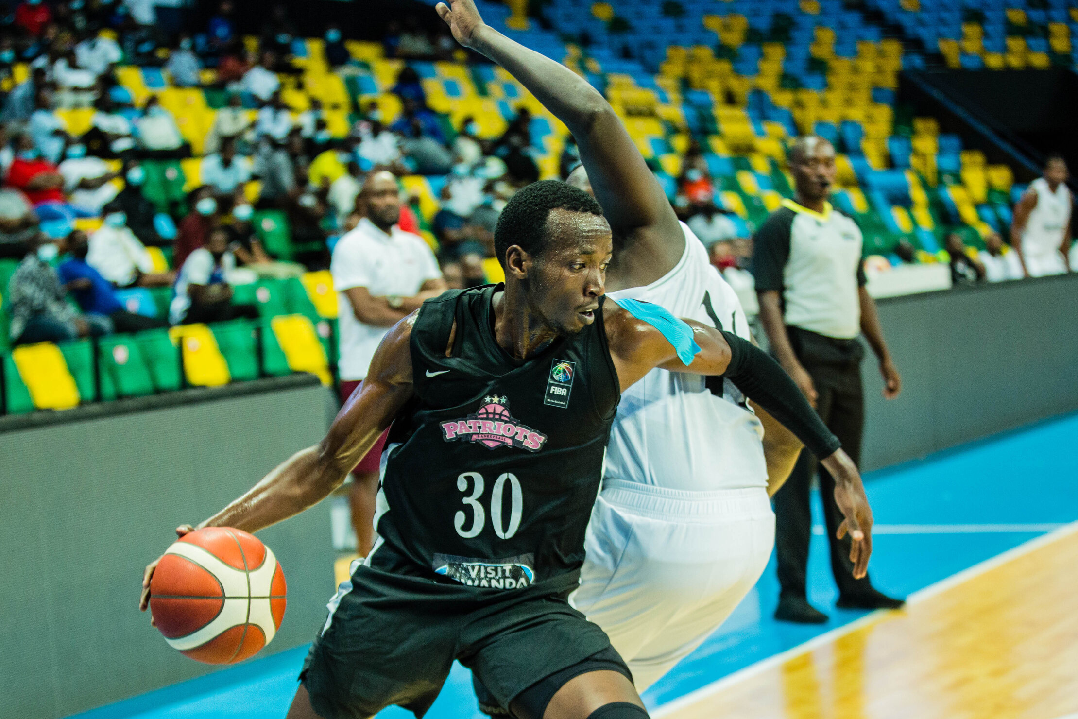 Dieudonnu00e9 Ndizeye contributed a game-high 17 points as his side overcame REG in their first Rwanda Basketball League at Kigali Arena. / Dan Nsengiyumva