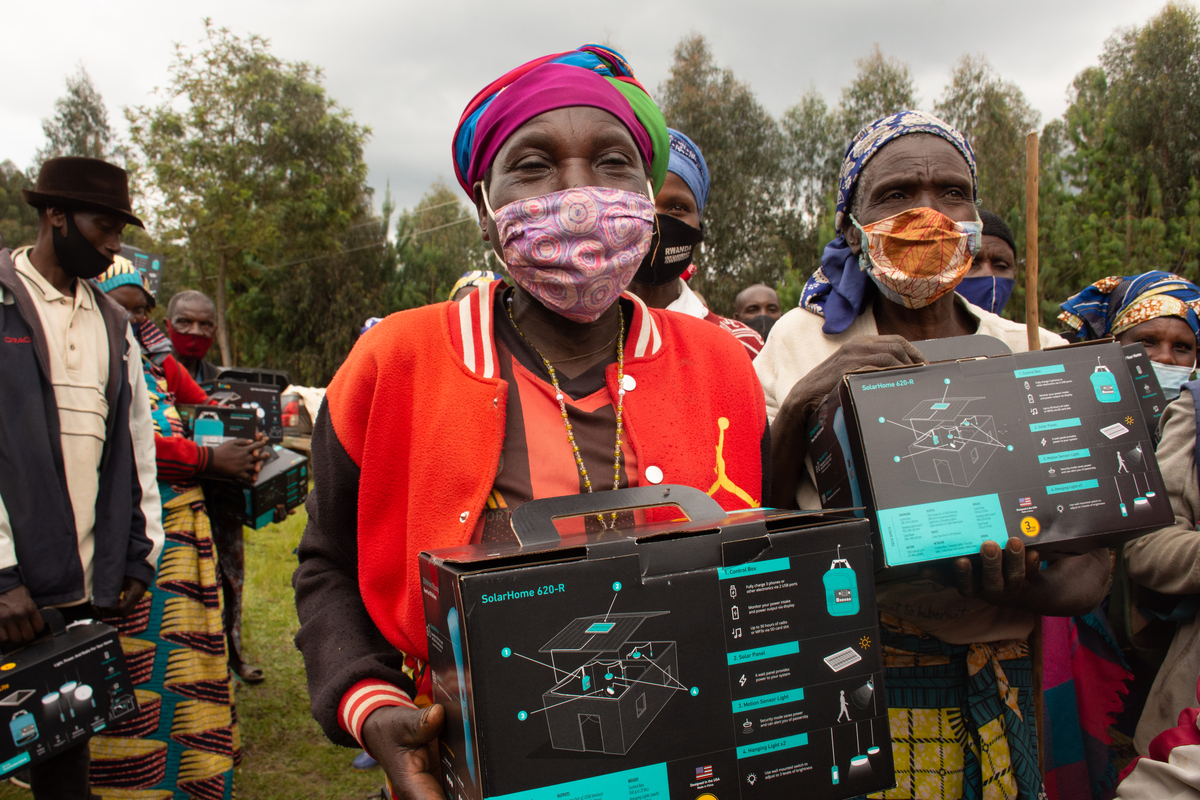 The first Ubudehe category in Karongi districts were provided with solar kits.