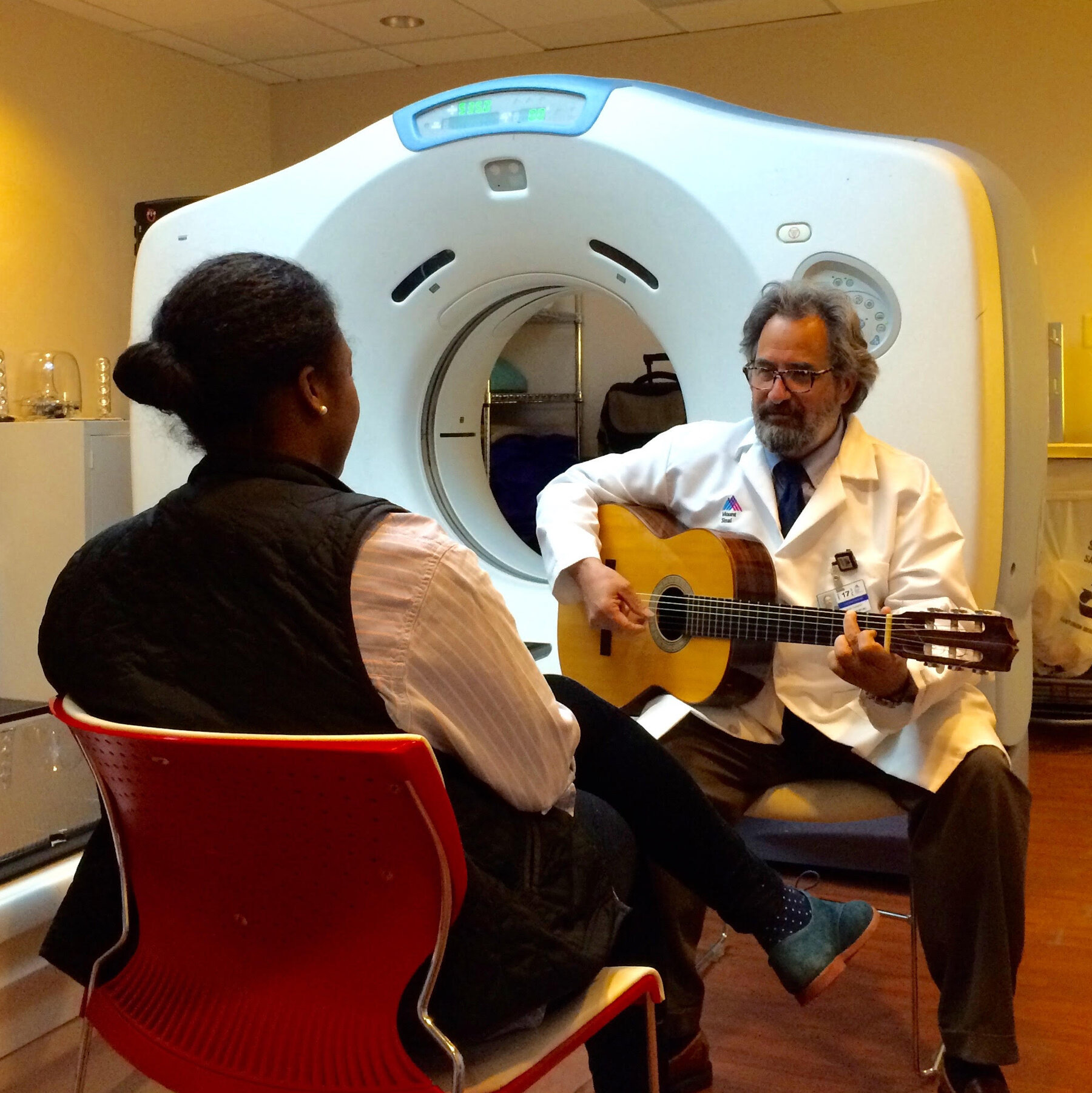Music therapy experiences may include listening, singing, playing instruments, or composing music. Photo/Net