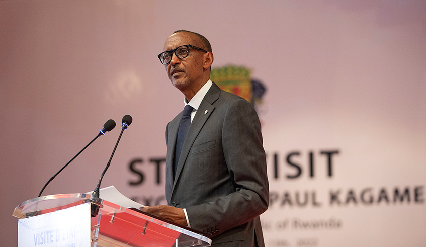 President Kagame addressing a joint parliamentary session of the Republic of Congo, where he arrived on Monday, April 11 on a three-day state visit. The President said there was a need for African leaders to move to deliver what they promised to the citizens. / Photo: Village Urugwiro.