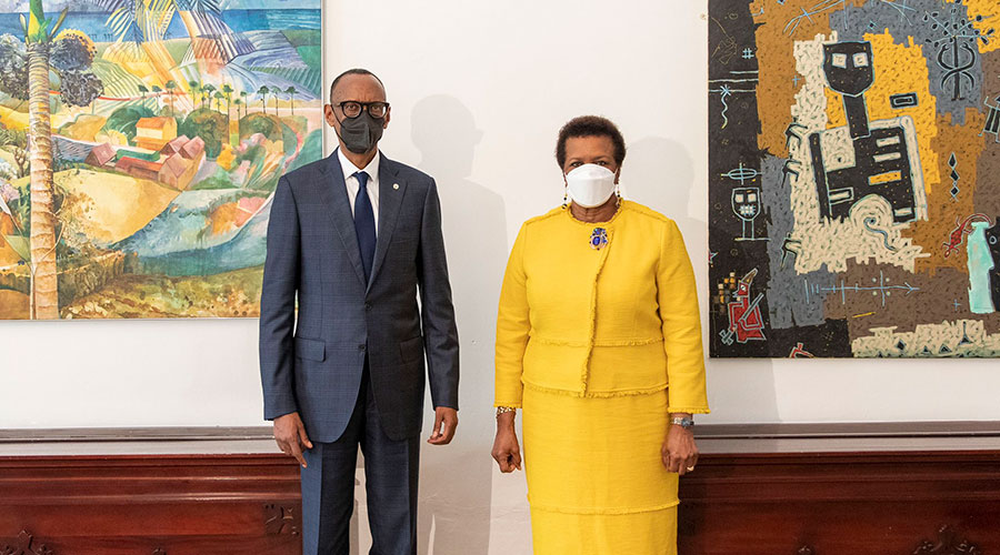 Kagame pays a courtesy call on Sandra Mason, President of Barbados. 
