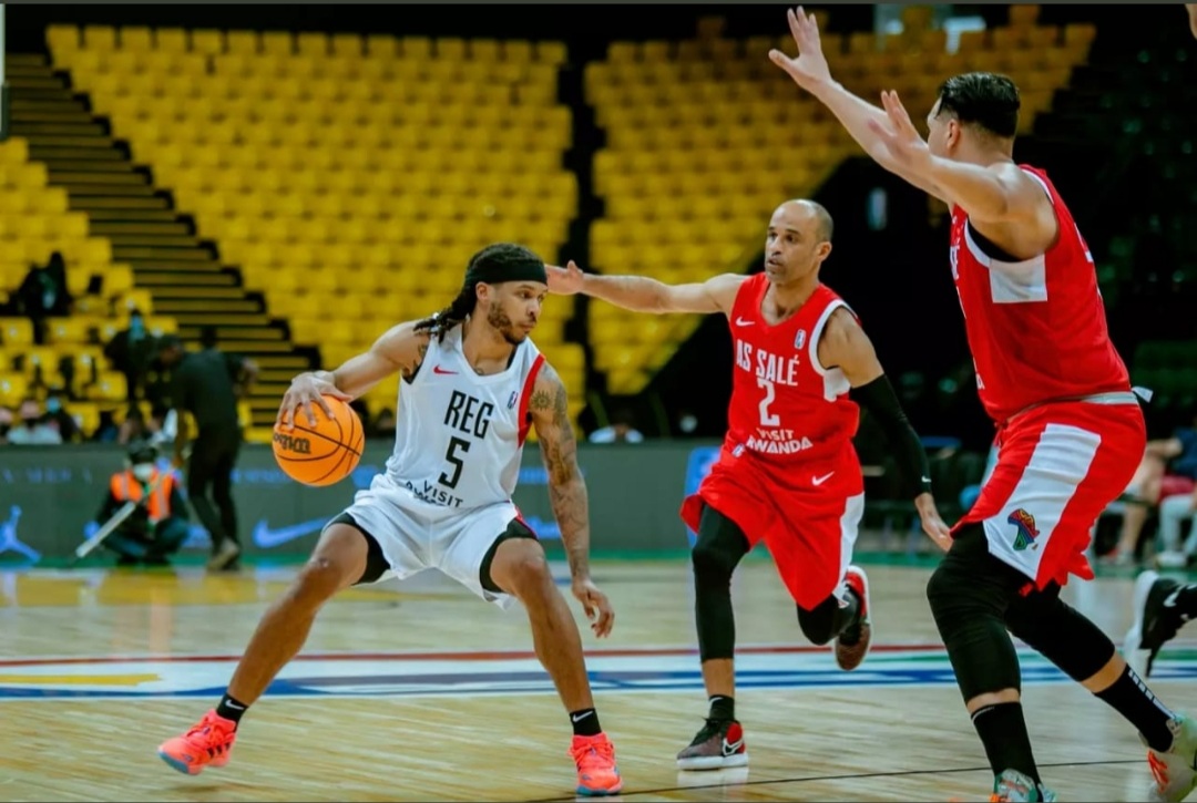 US based player Cleveland Thomas Jr  with the ball during the game in Senegal. The American shooting guard Cleveland Thomas Jr and his counterpart Anthony Rashad Walker who plays as a center arrived in Kigali. 