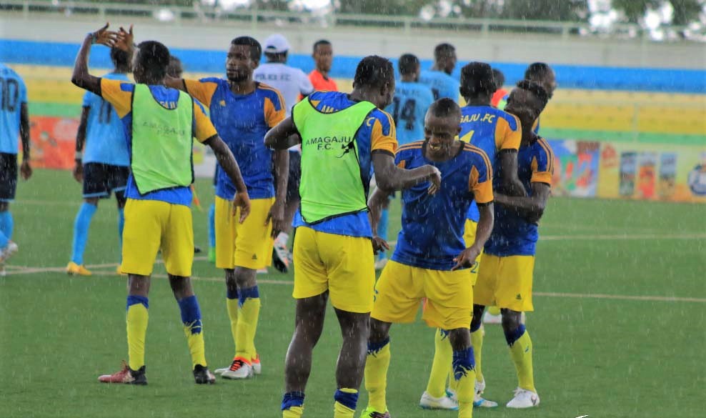 Amagaju players celebrate a victory at Kigali stadium during a past match. Suleiman Niyibizi, the head coach of Amagaju FC, has challenged his players to be u2018aggressive and vigilantu2019 when they face APR on Thursday. Photo: File.