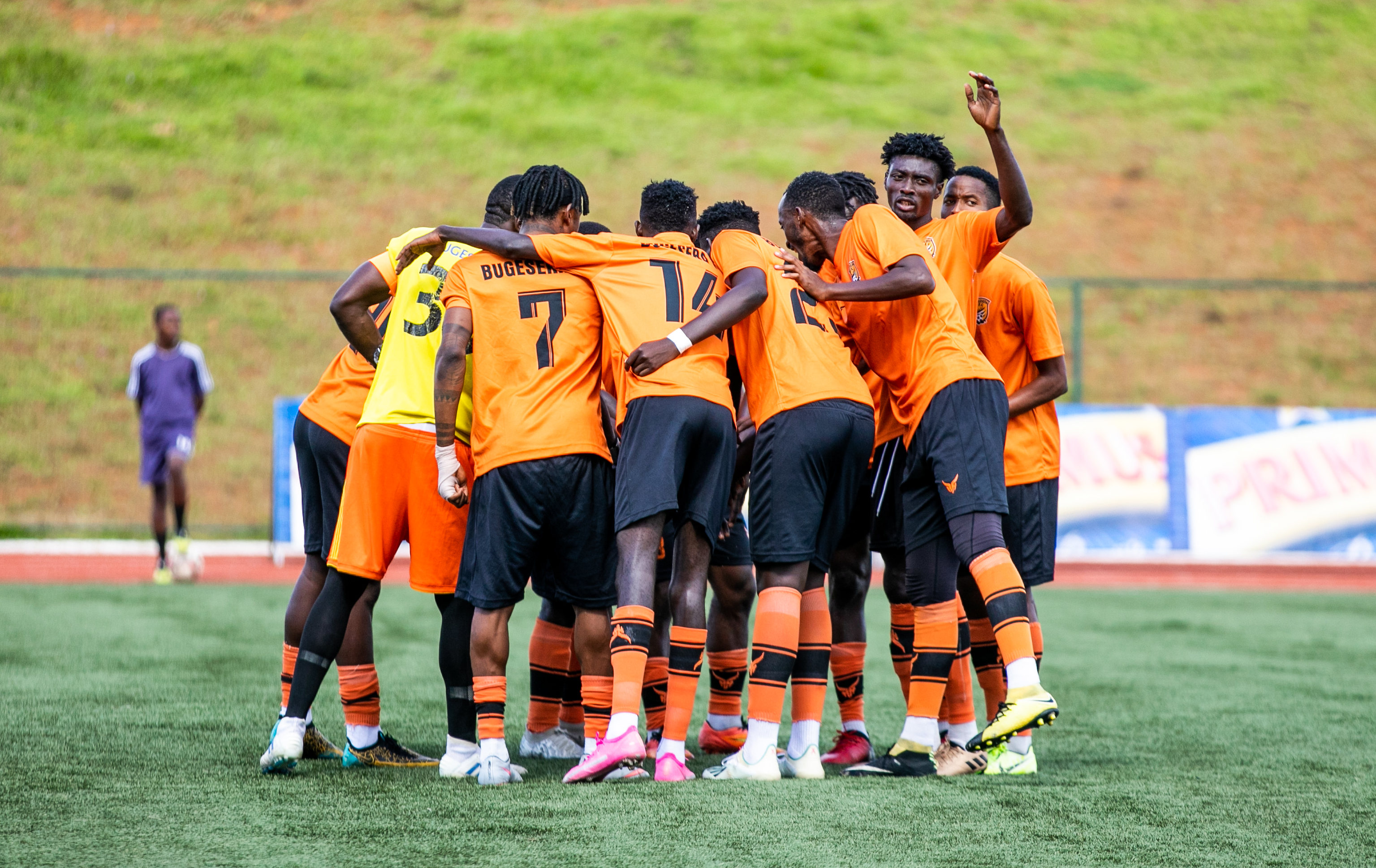 Bugesera FC players during a past match against APR FC. The Eastern province based club is still confident of progress in the Peace cup despite losing 1-0 in the first leg. Photo: Olivier Mugwiza.