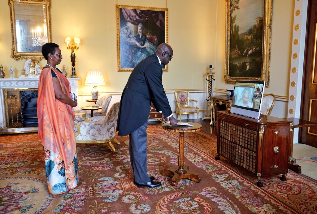 Rwandau2019s High Commissioner to the United Kingdom, Johnston Busingye presented his credentials to the Queen of England, Queen Elizabeth II on Friday, April 29. / Courtesy