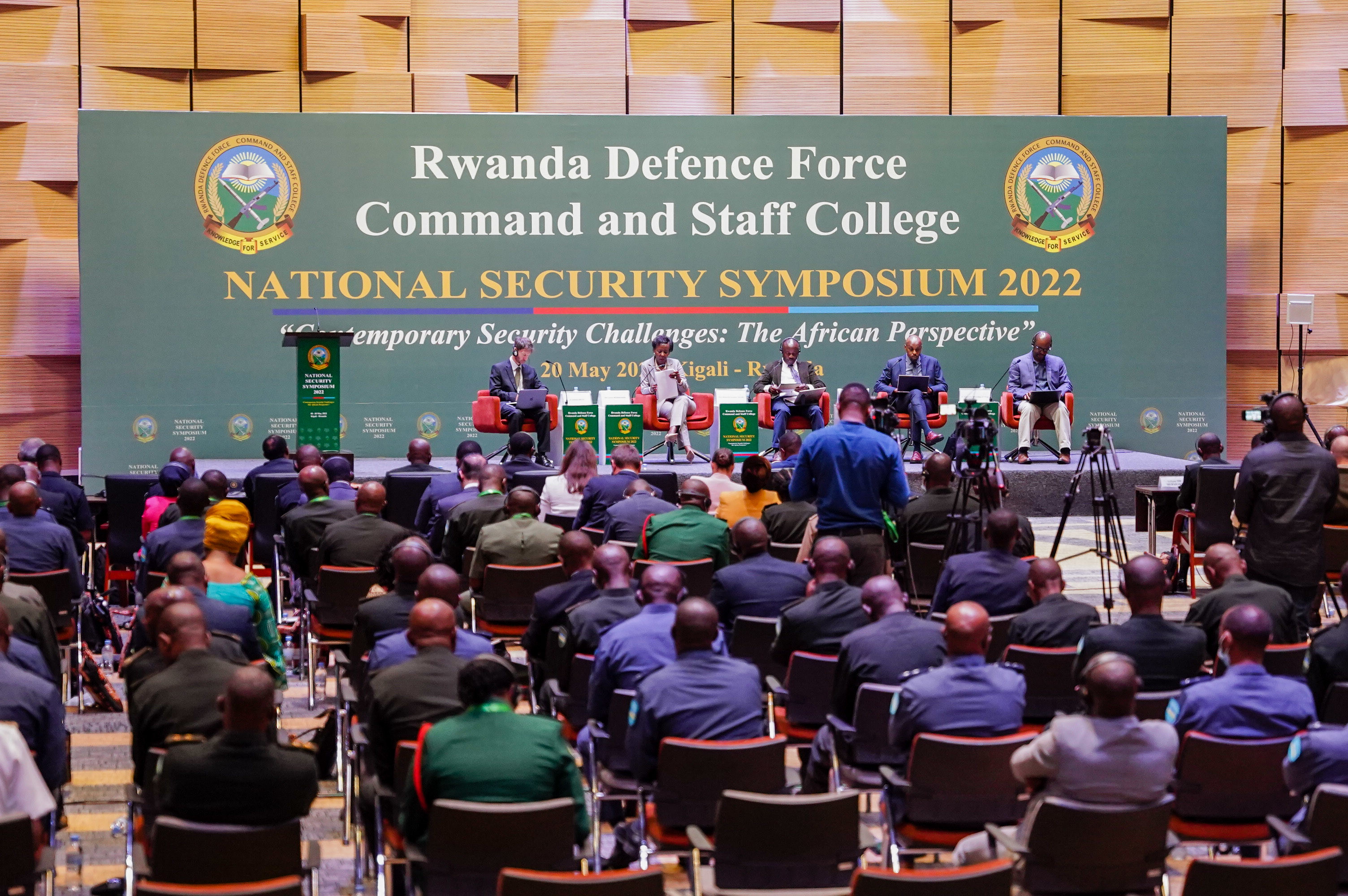 Delegates follow a panel discussion during the 9th National Security Symposium  in Kigali on May 18.The symposium was organized by Rwanda Defence Force in collaboration with the University of Rwanda, the symposium brings together academicians, government officials and subject matter experts. Photo by Dan Nsengiyumva