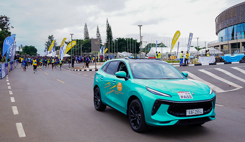One of brand new cars that was manufactured by China Dong Feng Motor Group that was showcased during Kigali International Peace Marathon. Dan Nsengiyumva