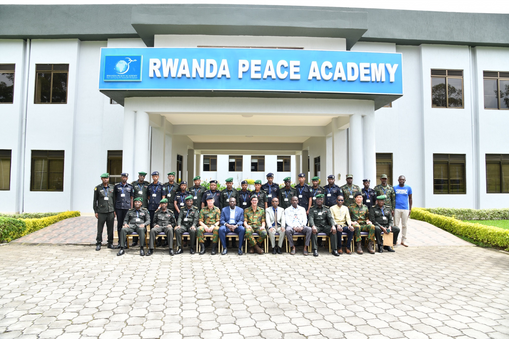 The five-day training was attended by 15 officers of the Rwanda Defence Force and 9 from the Rwanda National Police.