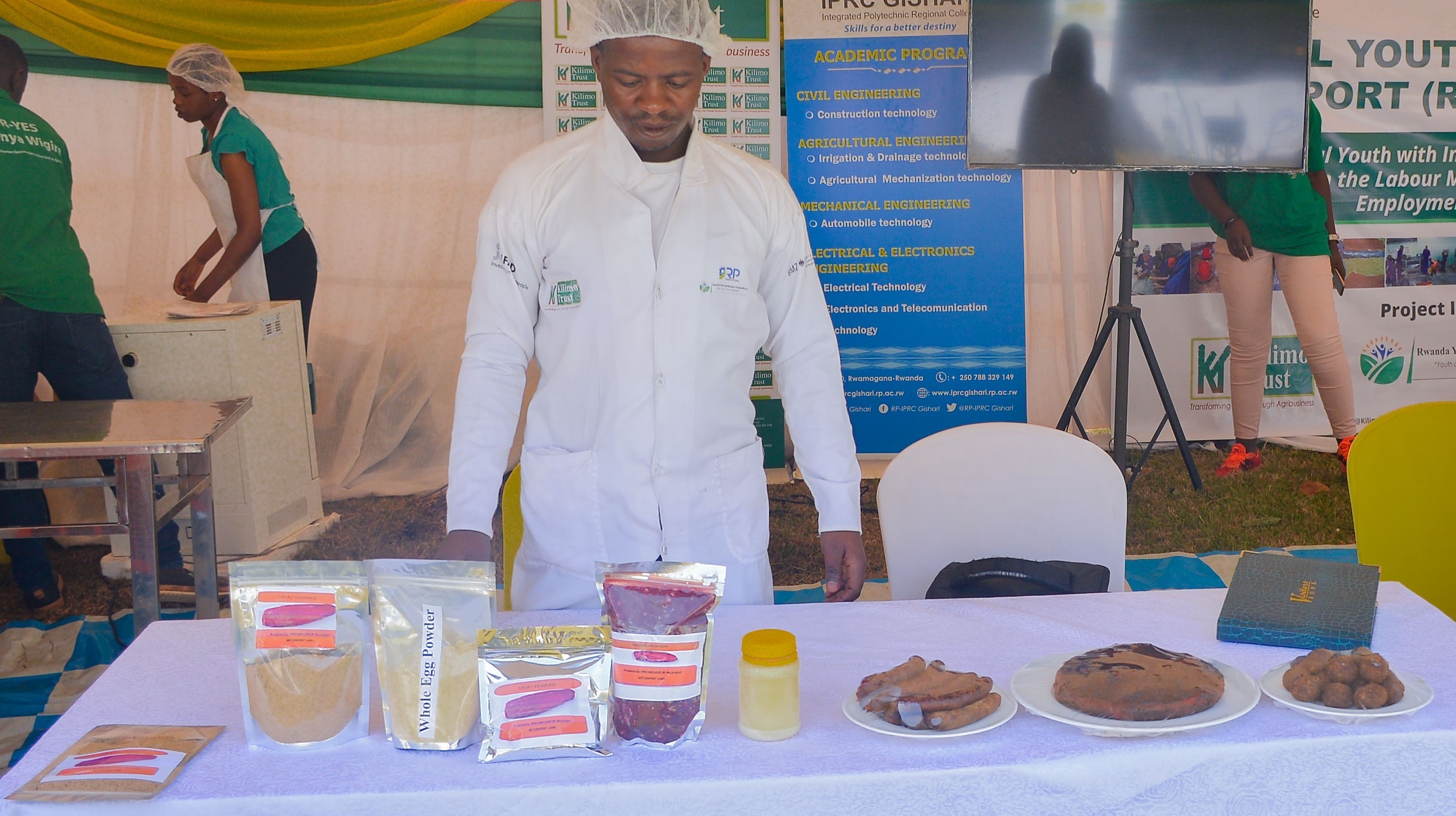 Some of the products made by beneficiaries of R-YES project at a stand at the agricultural exhibition which took place at Mulindi expo grounds in Kigali. / Photos: Courtesy.
