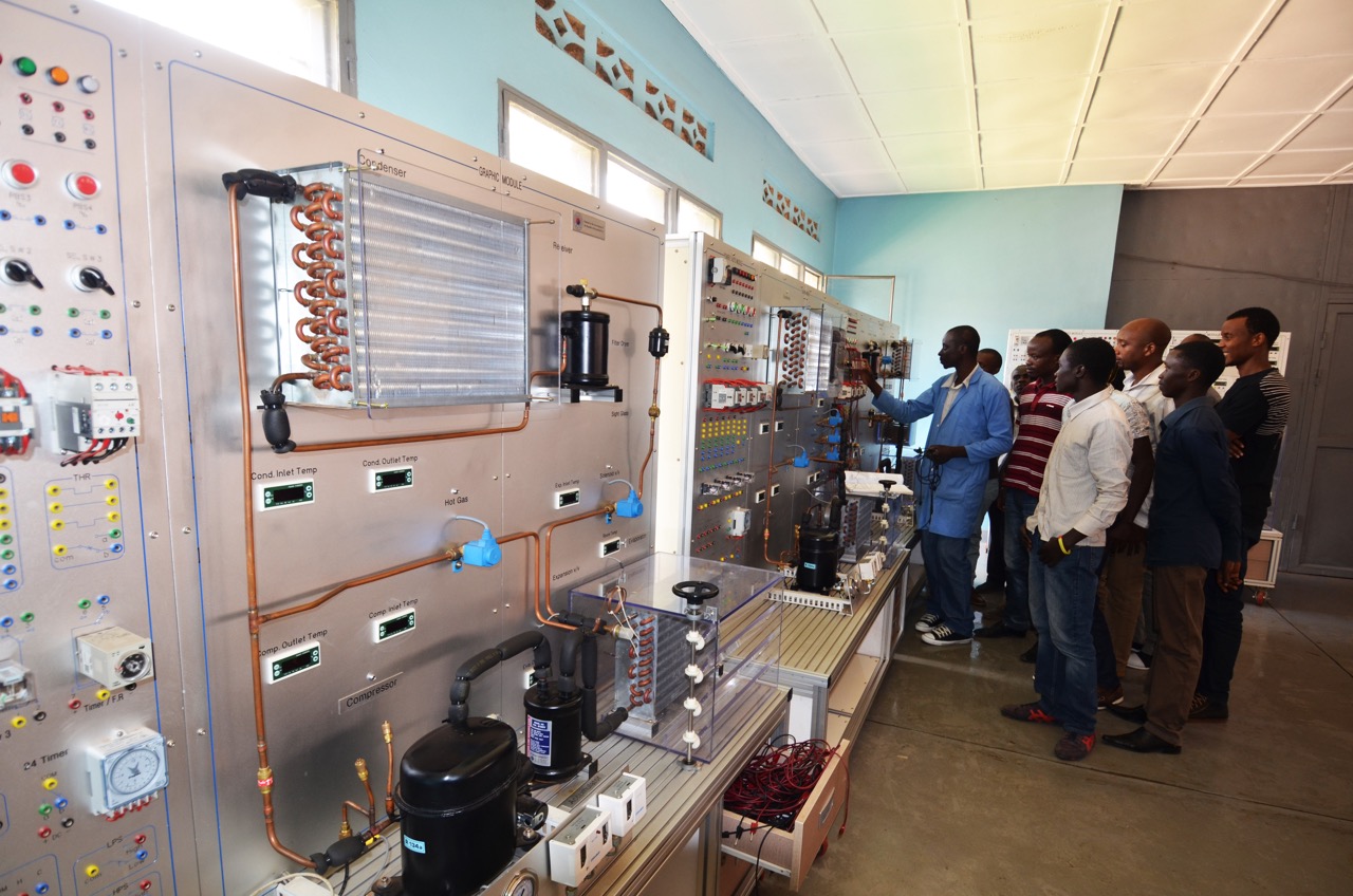 Students during a practical exercise at IPRC Huye. Experts urged how re-skilling young people can be tackled to meet the market demands and be equipped to move with the fourth industrial revolution. 