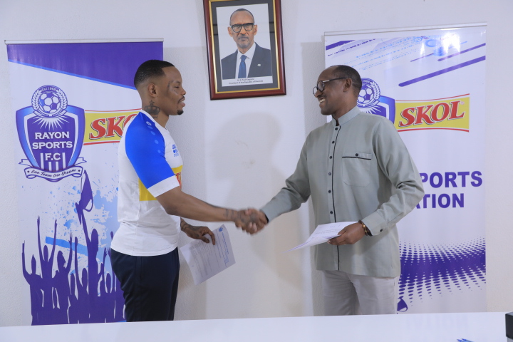25-year-old centre-back Abdul Rwatubyaye after signing a two-year deal to return to Rayon Sports on Tuesday. Photo: Courtesy.